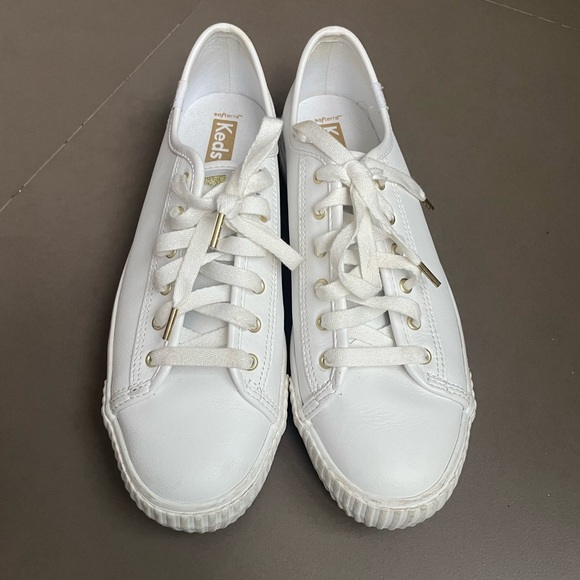 Keds WH64550 Womens Leather Triple Kick Amp Sneaker White Leather 8.5 US - Picture 6 of 7